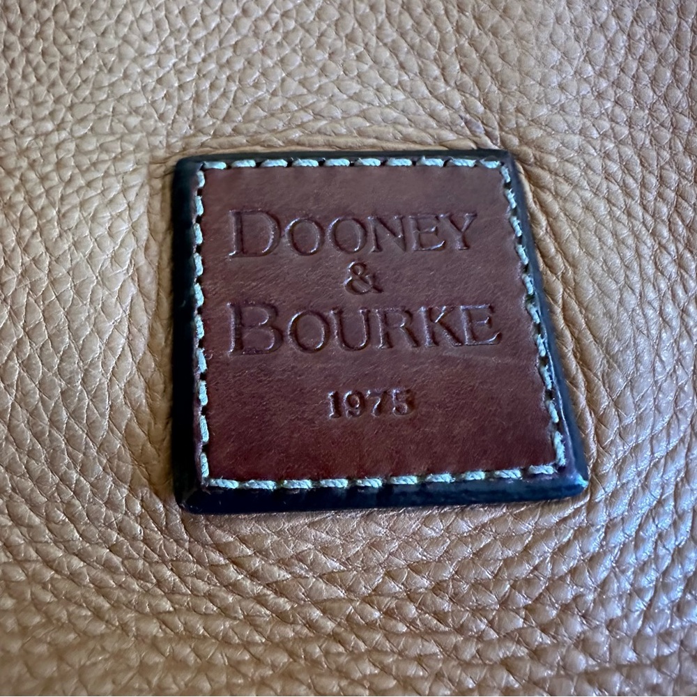 Dooney & Bourke Pebble Grain Hobo Bag WELL LOVED and USED - Picture 4 of 12
